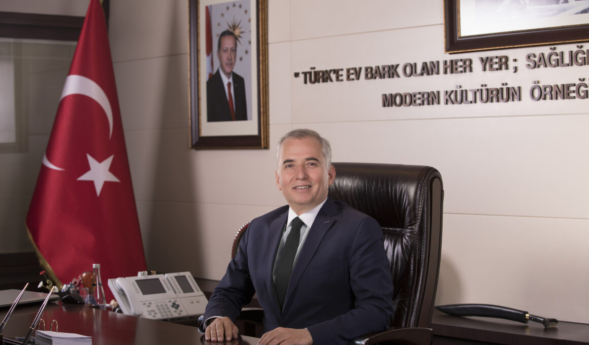 Denizli Buyuksehir Belediye Baskani Osman Zolan - <strong>Başkan Osman Zolan'dan 1 Mayıs Mesajı</strong><strong></strong>