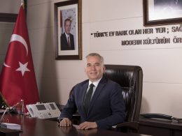 Denizli Buyuksehir Belediye Baskani Osman Zolan 2 - Başkan Osman Zolan'dan 30 Ağustos mesajı￼