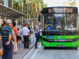 Kurban Bayraminda otobusler ucretsiz - Bayramda Büyükşehir otobüsleri ücretsiz