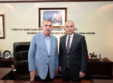 Yazicidan Baskan Zolana ziyaret 4 - AK Parti Genel Başkan Yardımcısı Yazıcı’dan Başkan Zolan’a ziyaret